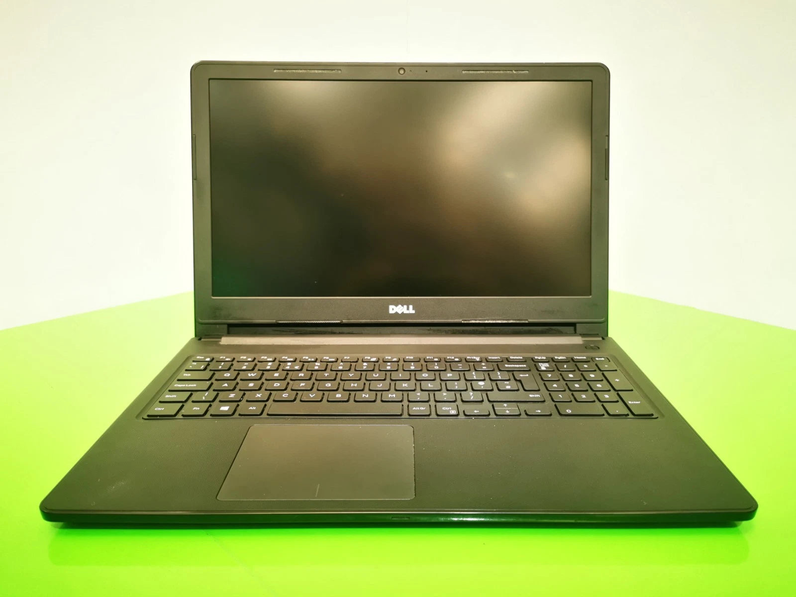 Dell Core i3 7th Gen Laptop with 8GB DDR4 RAM and 128GB SSD - used, but Good condition - with Charger and all Pakistan FREE Delivery. Dell Core i3 7th Gen Laptop with 8GB DDR4 RAM and 128GB SSD - used, but Good condition - with Charger and all Pakistan FREE Delivery.